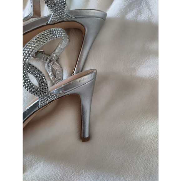 Silver Strappy Rhinestone Embellished Sz 7.5 Heels Evening Party Wedding - Picture 9 of 12